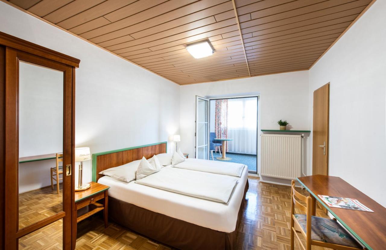 Hotel Altneudoerflerhof Bad Radkersburg Buitenkant foto