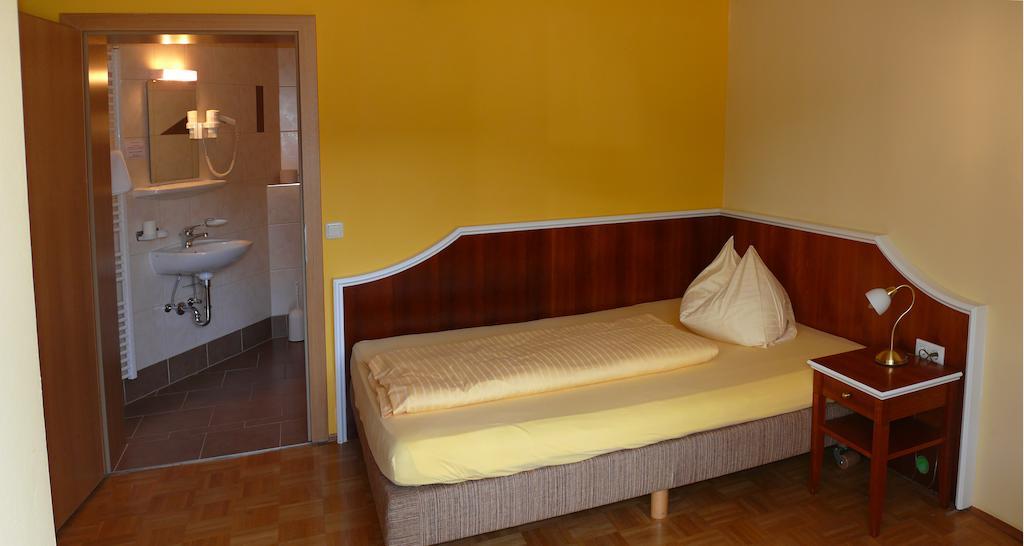 Hotel Altneudoerflerhof Bad Radkersburg Kamer foto